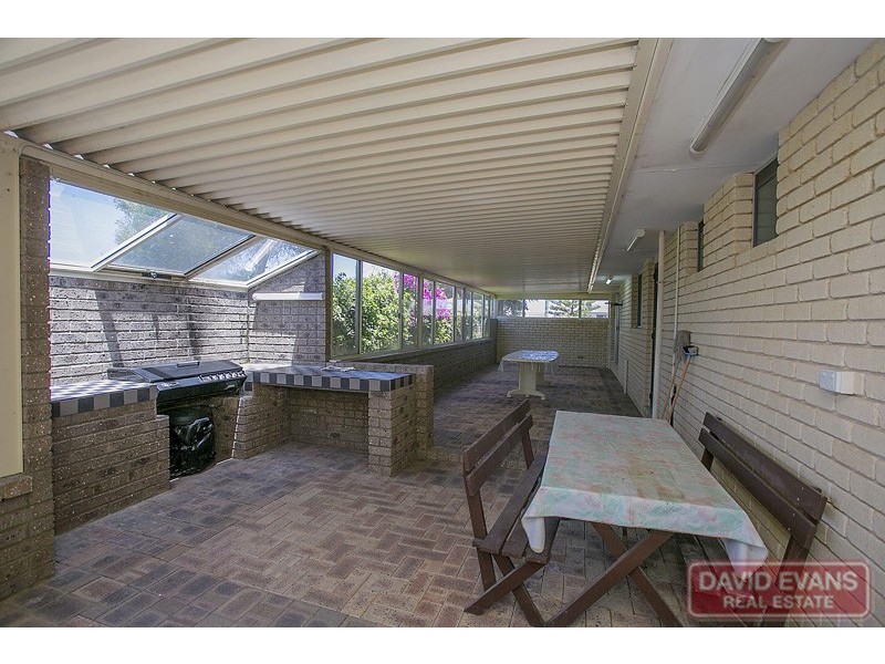 5 Douglas Street, Seabird WA 6042