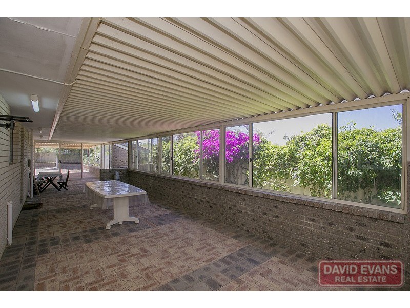 5 Douglas Street, Seabird WA 6042