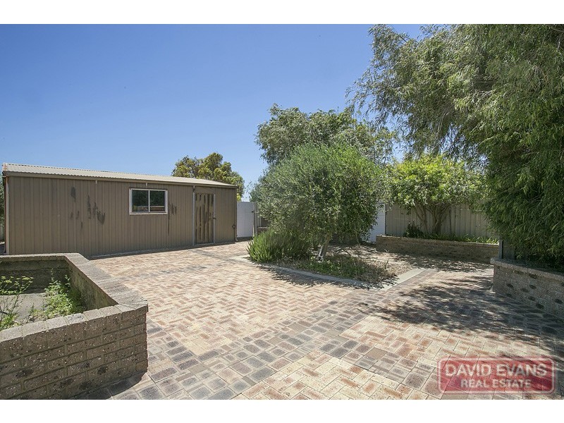 5 Douglas Street, Seabird WA 6042