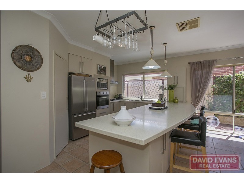 3 Renner Circle, Wanneroo WA 6065