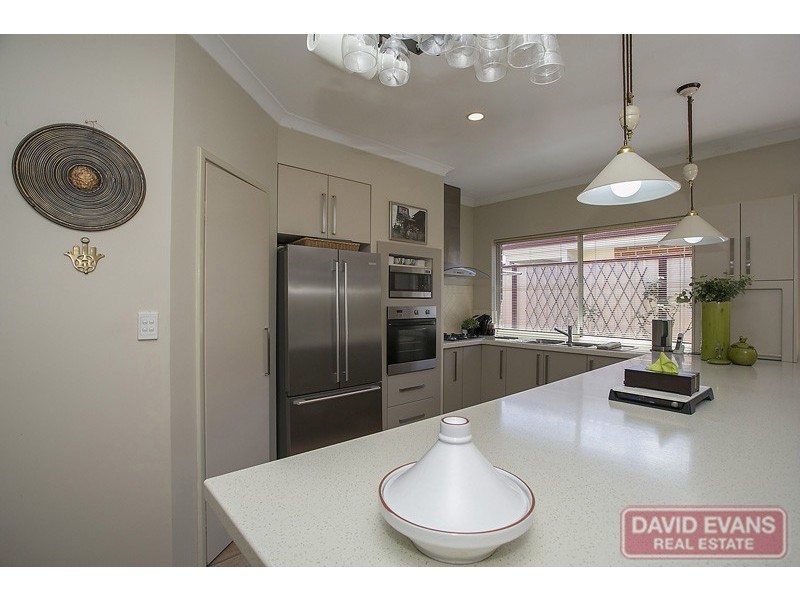 3 Renner Circle, Wanneroo WA 6065