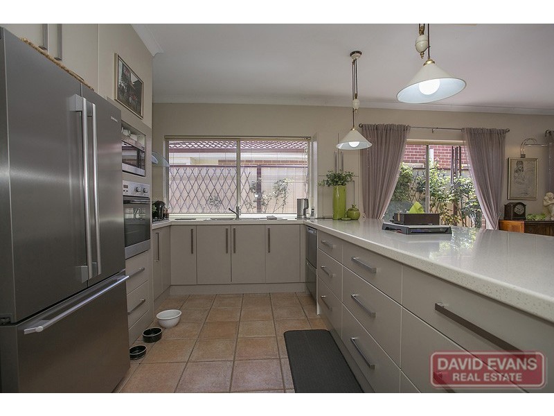 3 Renner Circle, Wanneroo WA 6065