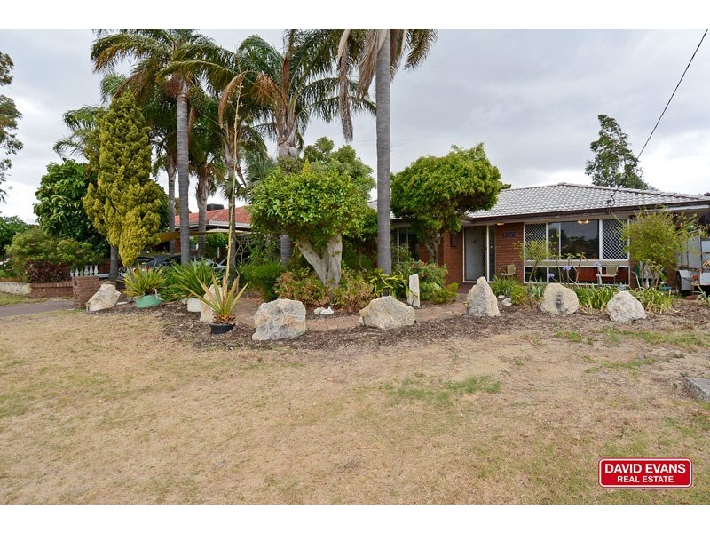 9 Beenong Street, Wanneroo WA 6065