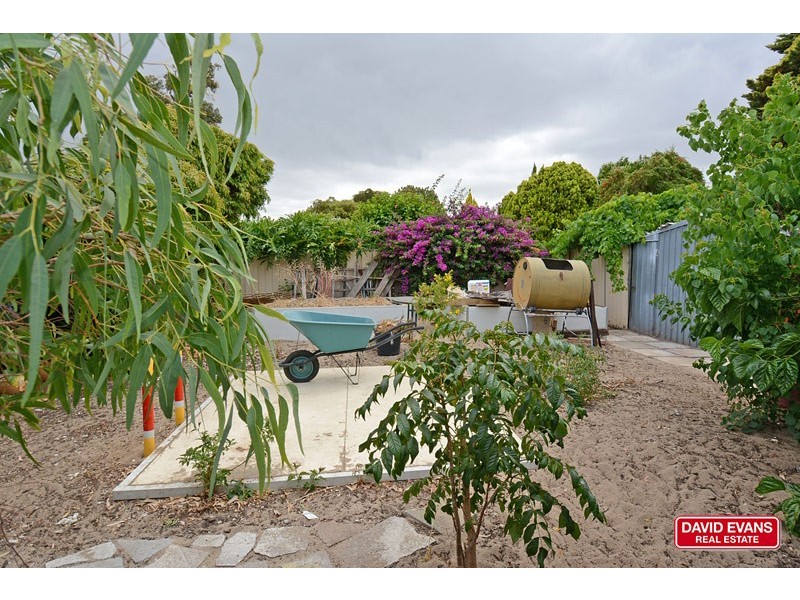 9 Beenong Street, Wanneroo WA 6065