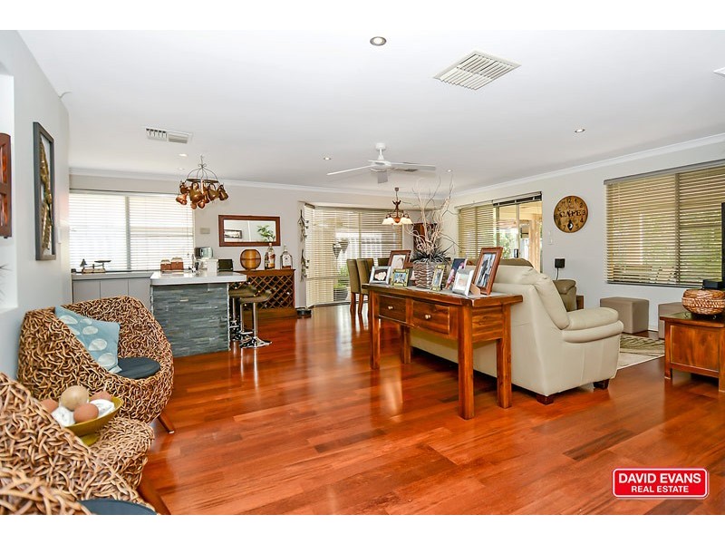 2 Amos Road, Wanneroo WA 6065