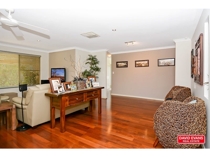 2 Amos Road, Wanneroo WA 6065