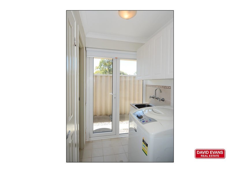 2 Amos Road, Wanneroo WA 6065