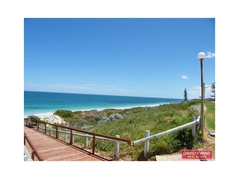 105/1 Williams Way, Seabird WA 6042