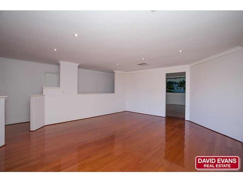 17 Narranbee Ridge, Tapping WA 6065