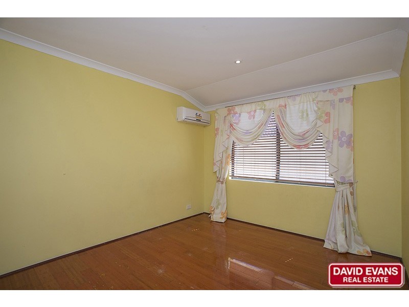 17 Narranbee Ridge, Tapping WA 6065