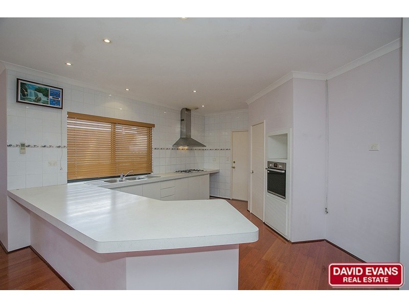 17 Narranbee Ridge, Tapping WA 6065