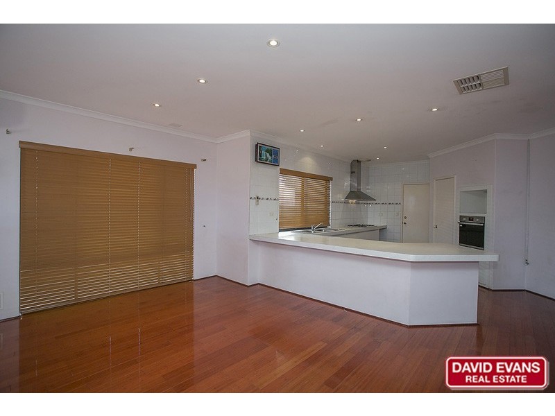 17 Narranbee Ridge, Tapping WA 6065