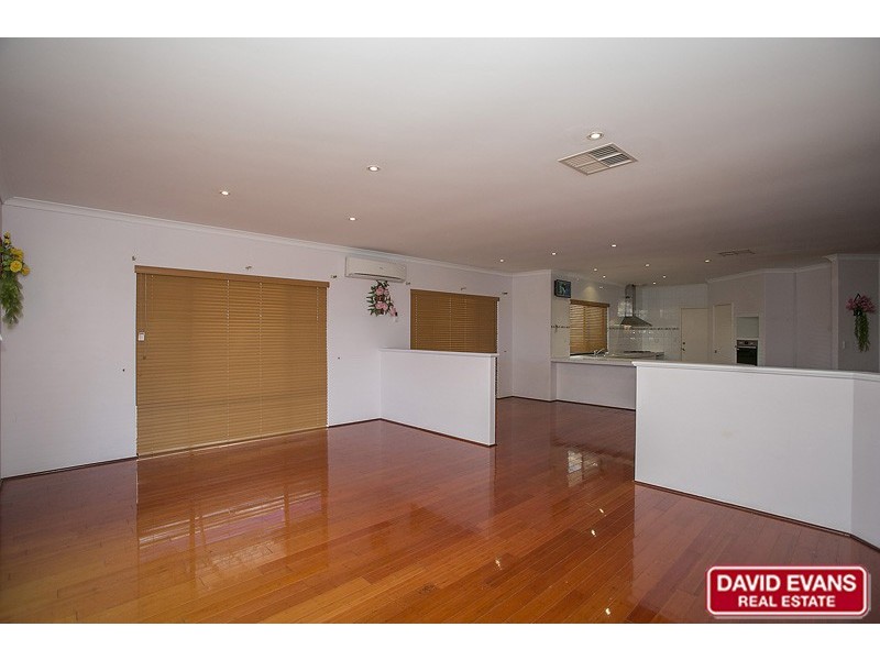 17 Narranbee Ridge, Tapping WA 6065