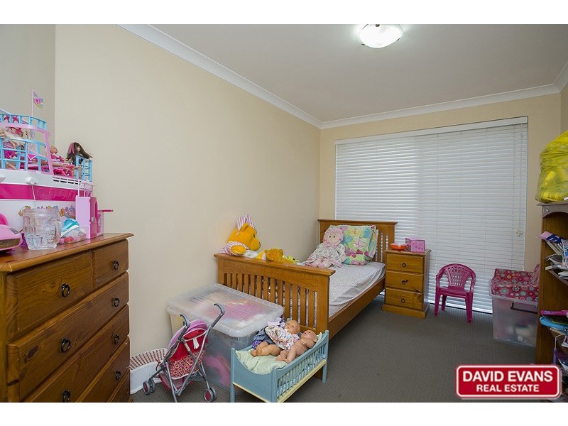 17 Ballard Fairway, Wanneroo WA 6065