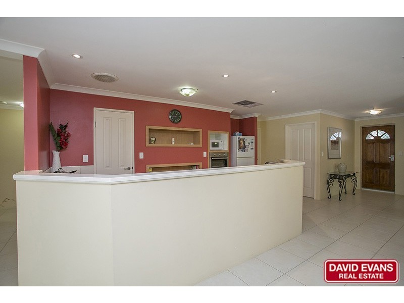 17 Ballard Fairway, Wanneroo WA 6065