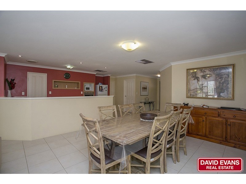 17 Ballard Fairway, Wanneroo WA 6065