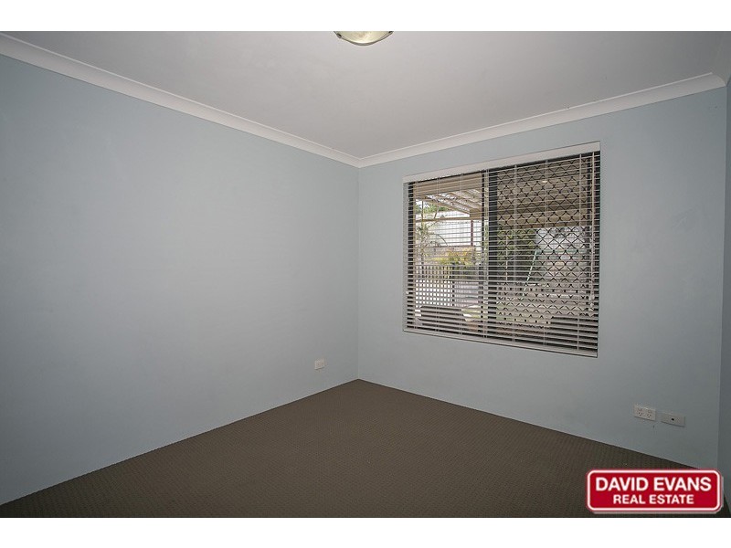 17 Ballard Fairway, Wanneroo WA 6065