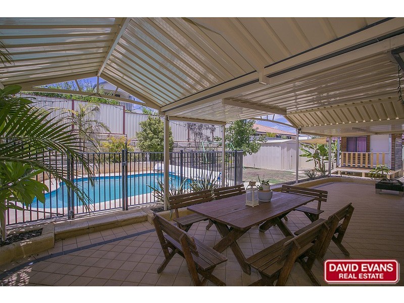 17 Ballard Fairway, Wanneroo WA 6065