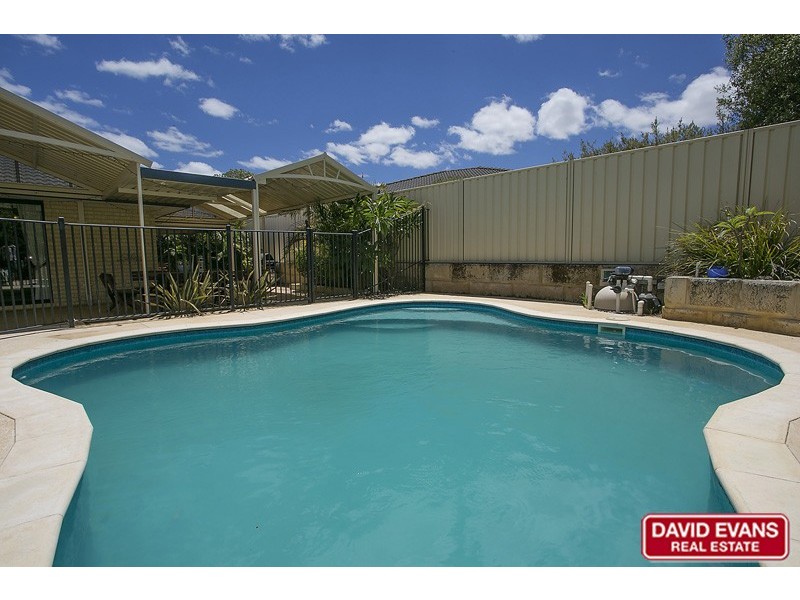 17 Ballard Fairway, Wanneroo WA 6065