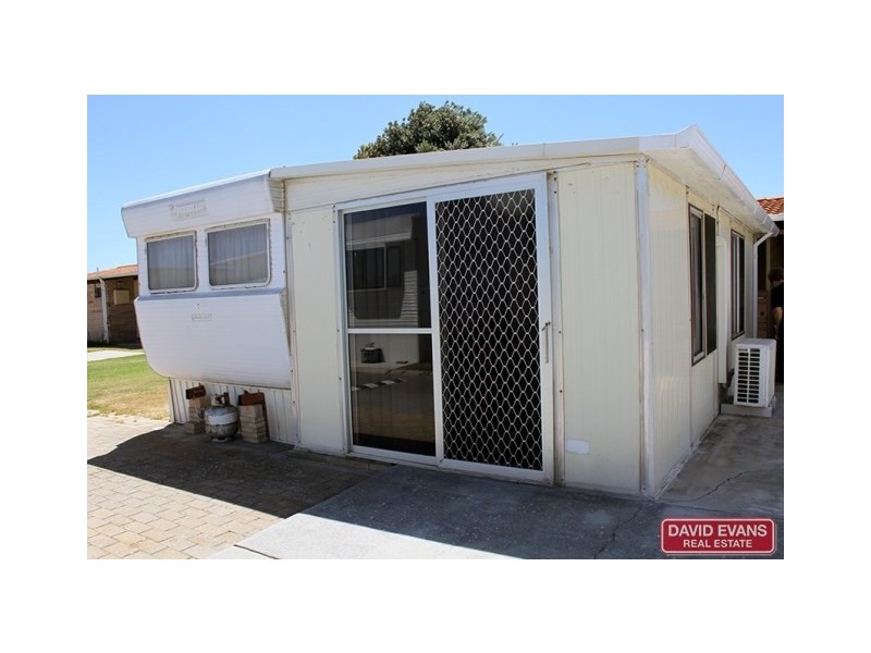 117/1 Williams Way, Seabird WA 6042