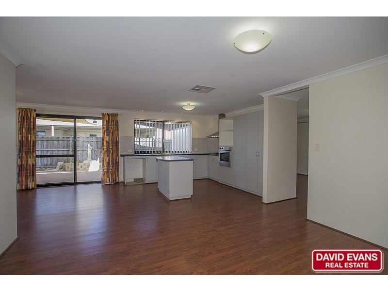 13 Granesse Drive, Ellenbrook WA 6069