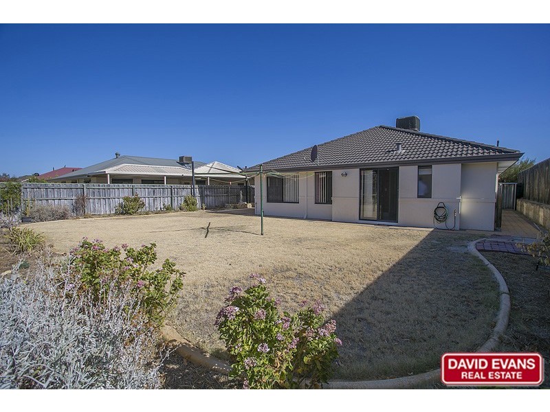 13 Granesse Drive, Ellenbrook WA 6069