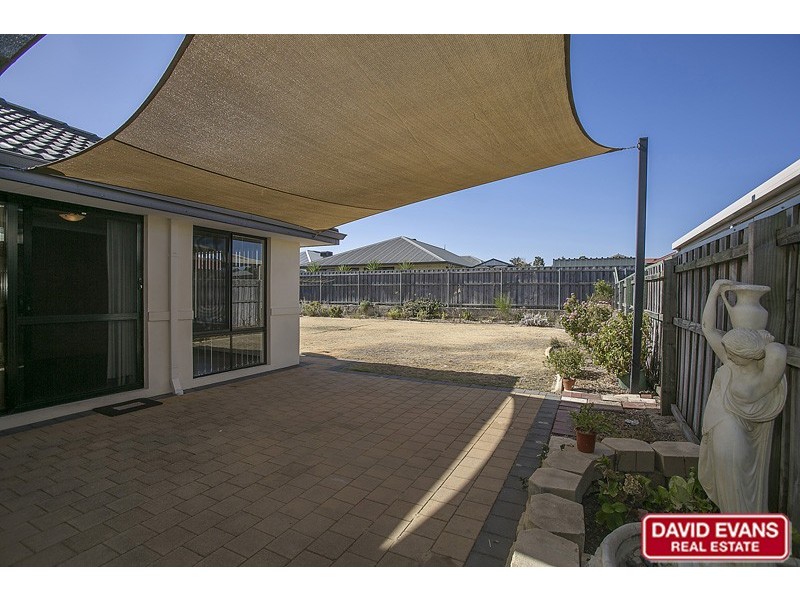 13 Granesse Drive, Ellenbrook WA 6069