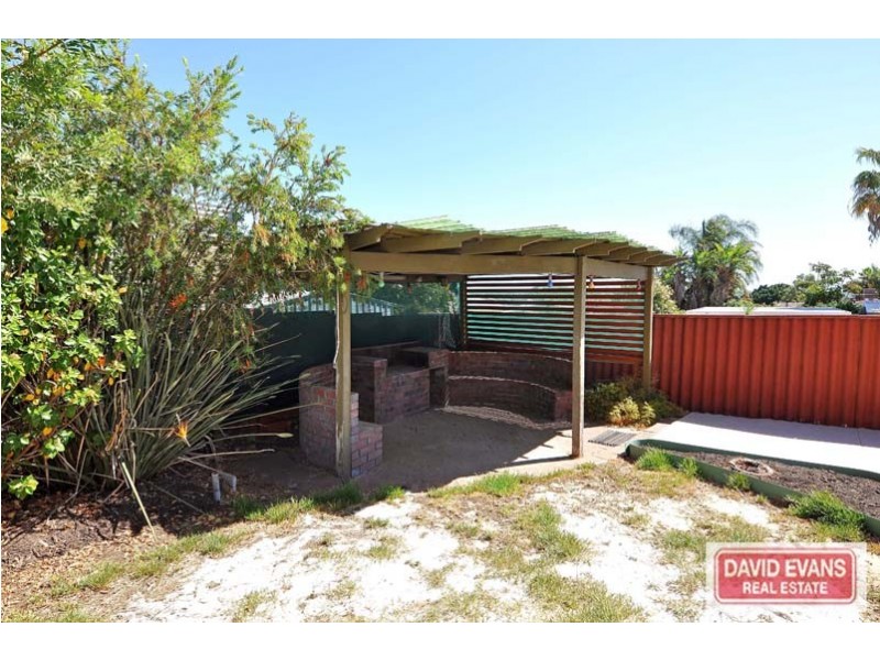 43 Maradu Crescent, Wanneroo WA 6065