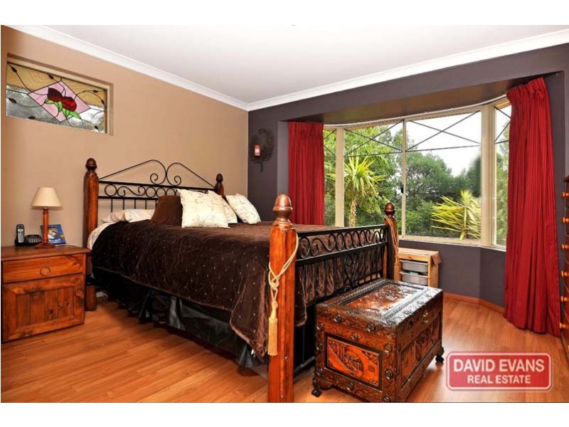 5 Birdwood Drive, Woodridge WA 6041