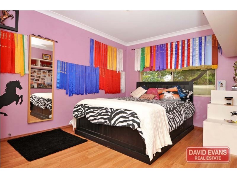 5 Birdwood Drive, Woodridge WA 6041