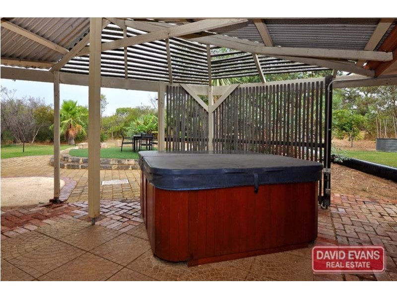 5 Birdwood Drive, Woodridge WA 6041