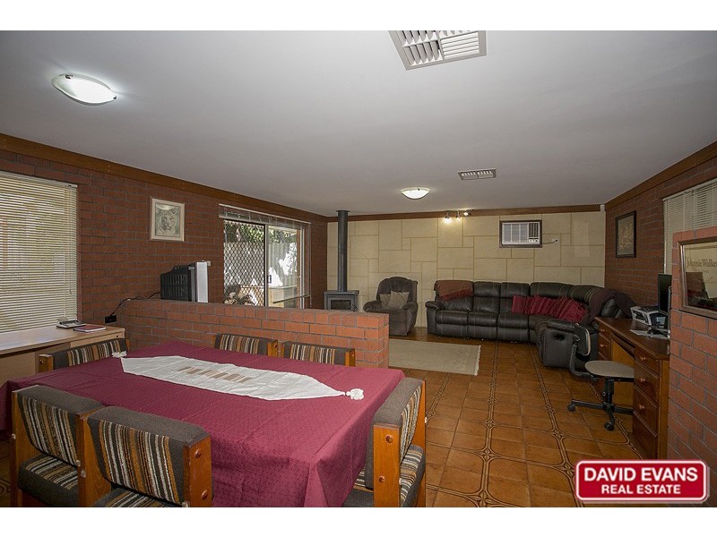 24 Dallas Crescent, Wanneroo WA 6065