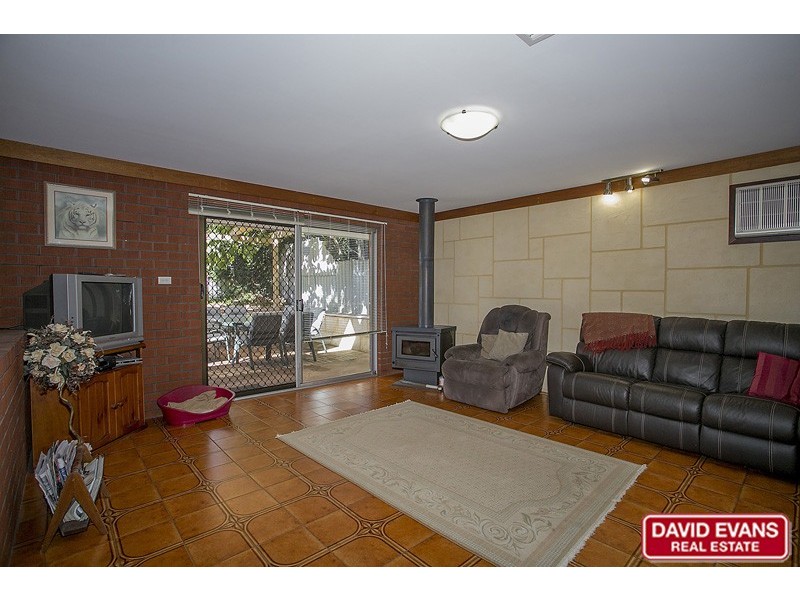 24 Dallas Crescent, Wanneroo WA 6065