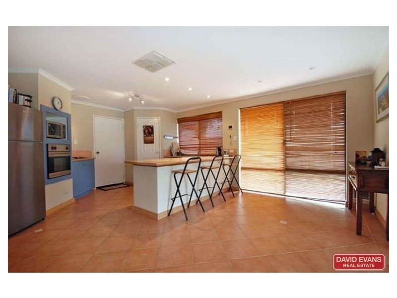 110 Selkirk Drive, Kinross WA 6028