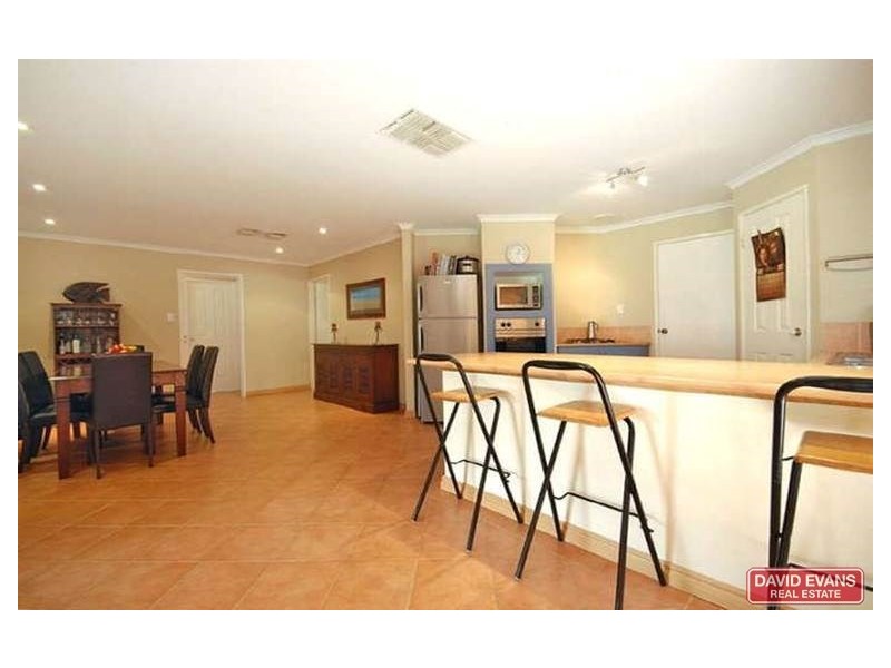 110 Selkirk Drive, Kinross WA 6028