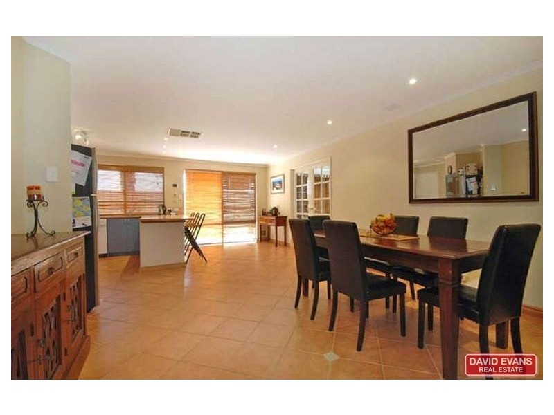 110 Selkirk Drive, Kinross WA 6028