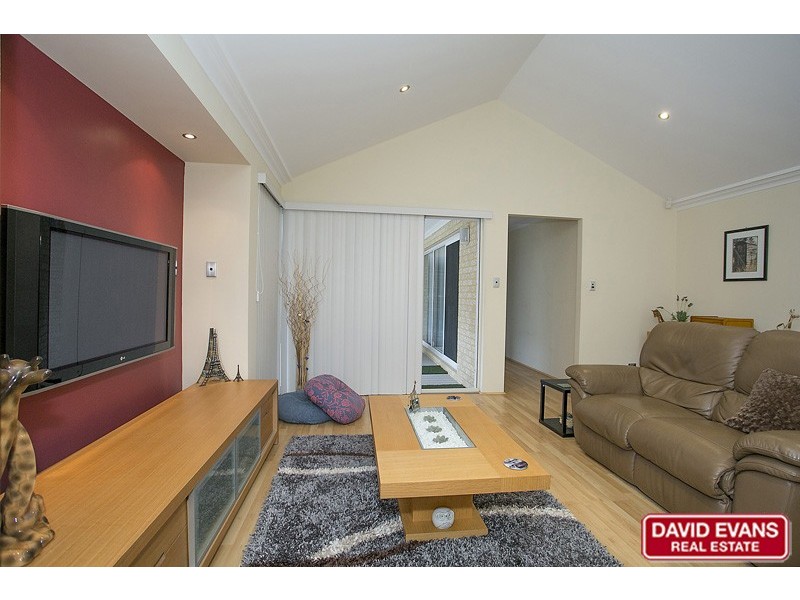 1 Provost Way, Tapping WA 6065