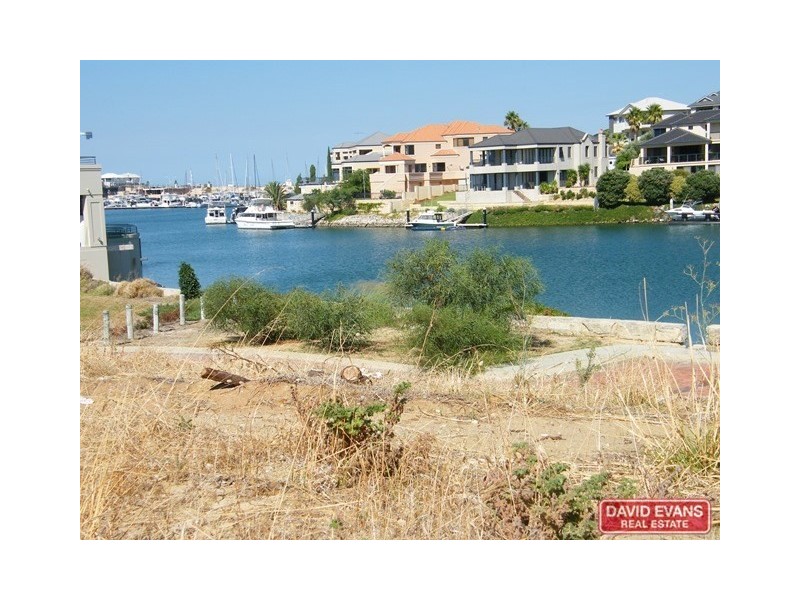 10 St Malo Court, Mindarie WA 6030