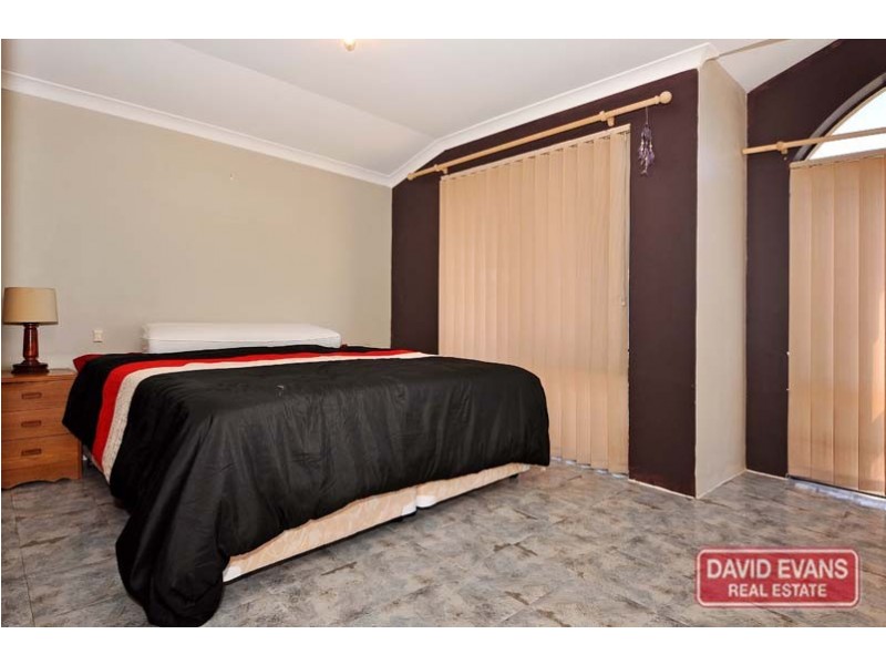 1 Tussock Elbow, Banksia Grove WA 6031