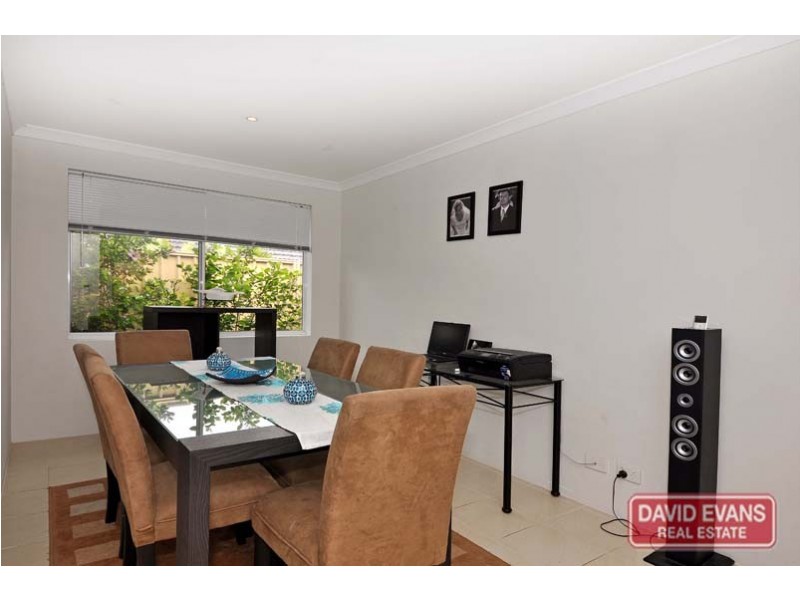 9 Cortona Grove, Sinagra WA 6065