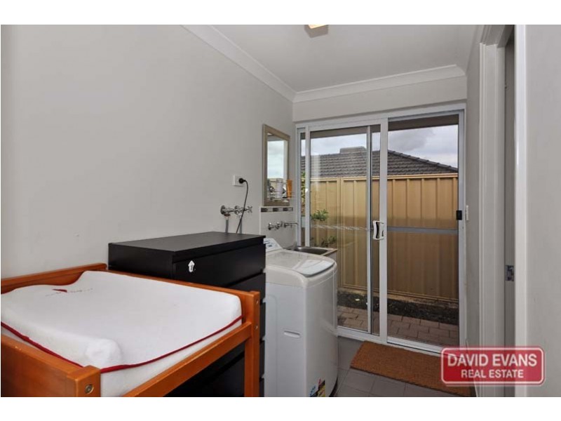 9 Cortona Grove, Sinagra WA 6065