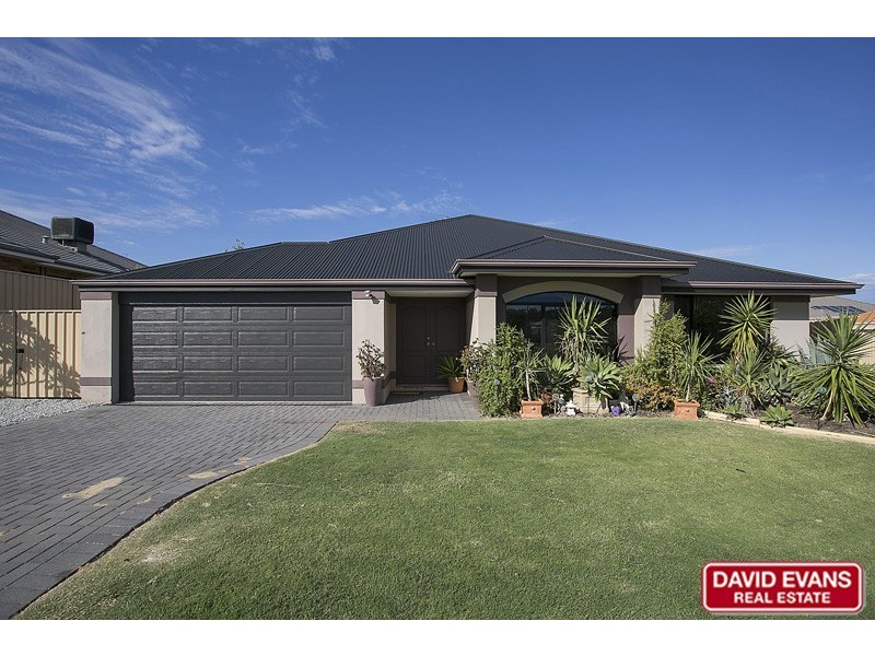 24 Amery Road, Hocking WA 6065