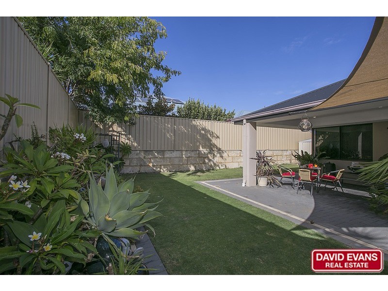 24 Amery Road, Hocking WA 6065