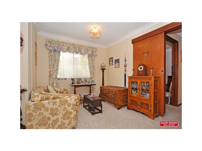 4 Cooma Street, Wanneroo WA 6065