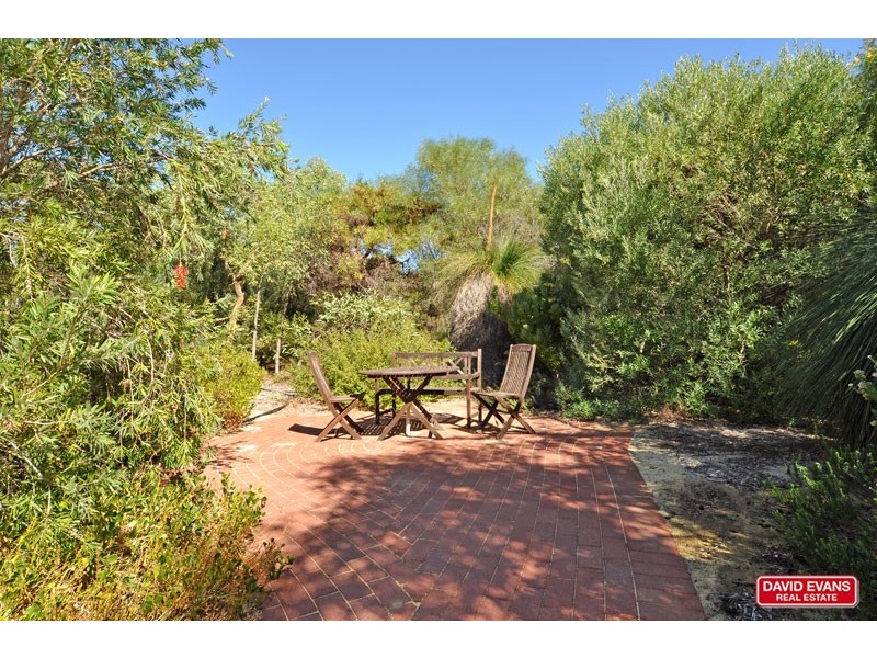 68 Farmhouse Link, Two Rocks WA 6037