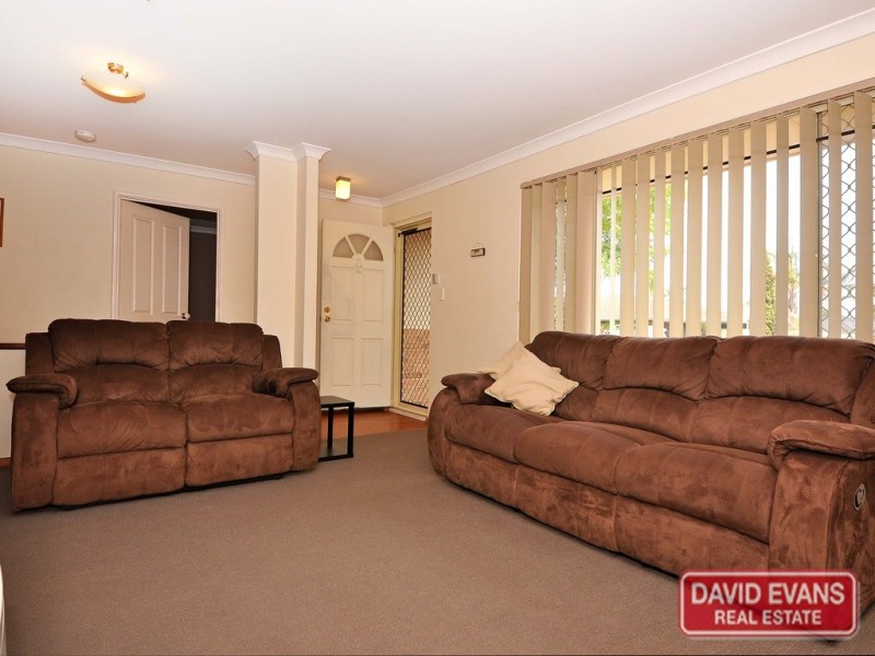 21 Esther Loop, Wanneroo WA 6065