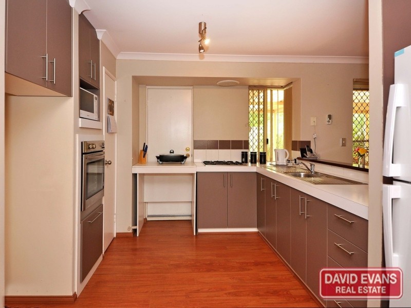 21 Esther Loop, Wanneroo WA 6065