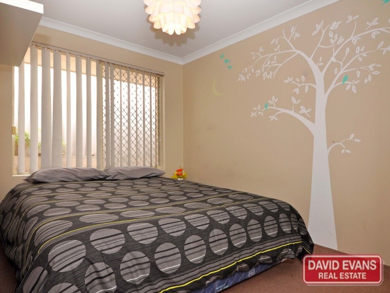 21 Esther Loop, Wanneroo WA 6065