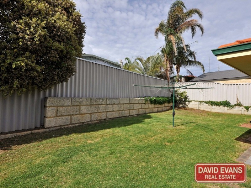 21 Esther Loop, Wanneroo WA 6065