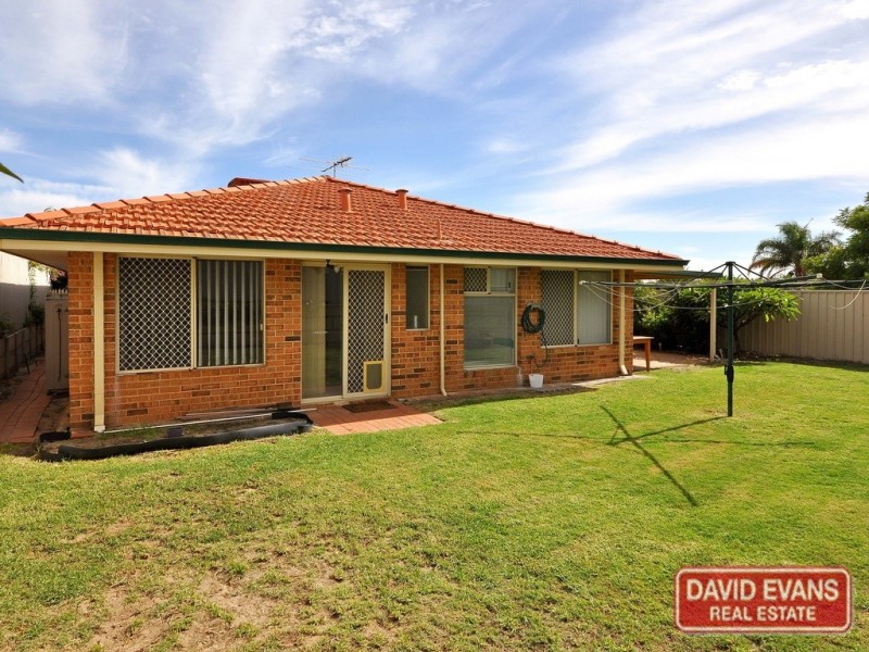 21 Esther Loop, Wanneroo WA 6065